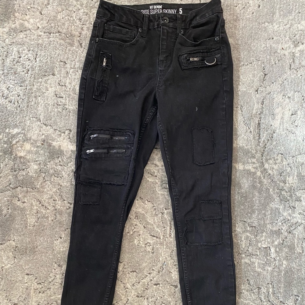 Hot Topic Hi-Rise black Skinny jeans